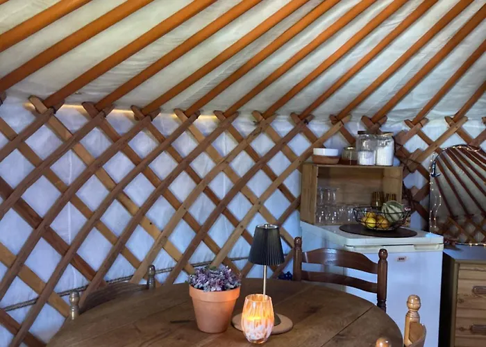 Кемпинг Yourte A La Ferme Ramonchamp