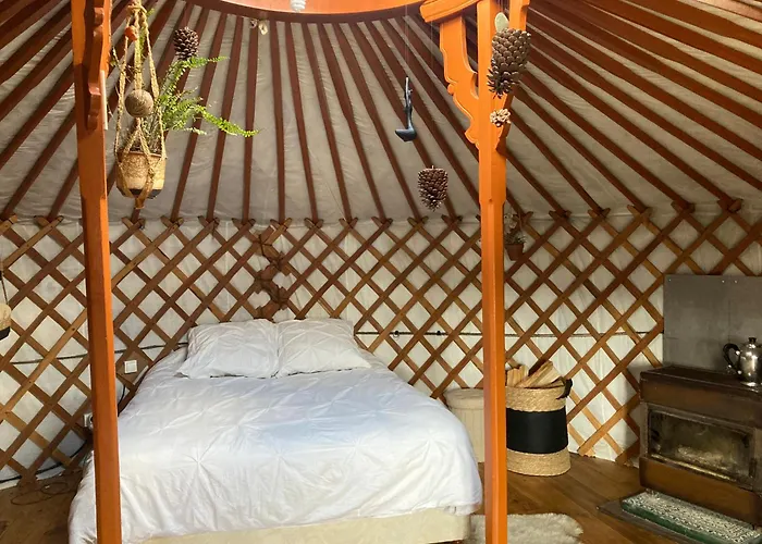 Campingplads Yourte A La Ferme